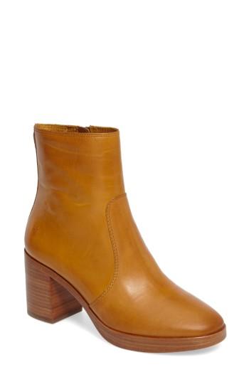 Women's Frye Joan Campus Boot M - Brown
