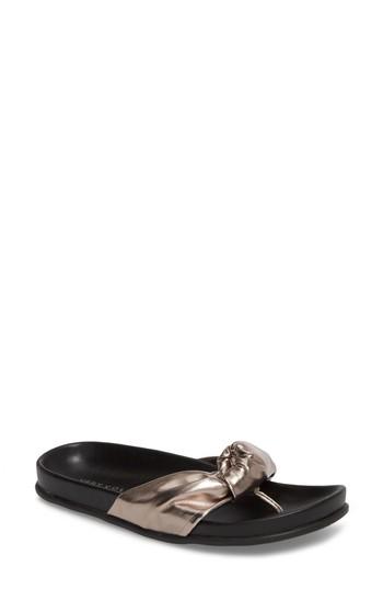 Women's Very Volatile Glaze Bow Sandal B - Metallic