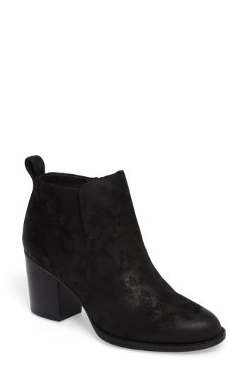 Women's Sofft Ware Plain Toe Bootie M - Black