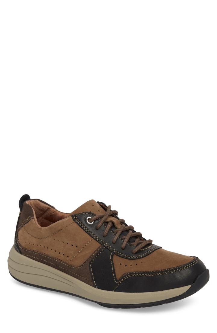 Men's Clarks Unstructured - Un Coast Form Sneaker .5 M - Beige