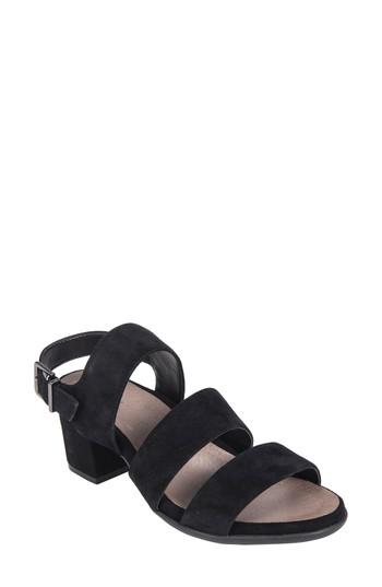 Women's Earth Tierra Sandal M - Black