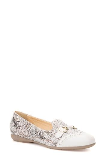 Women's Geox Annytah Loafer .5us / 38.5eu - White