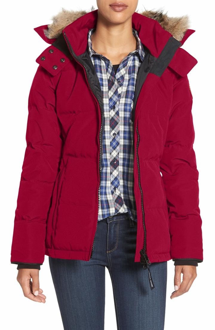 Women's Canada Goose 'chelsea' Slim Fit Down Parka With Genuine Coyote Fur Trim (6-8) - Red