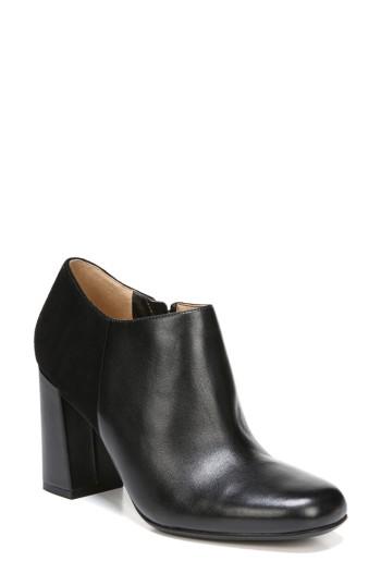 Women's Naturalizer Rae Bootie M - Black