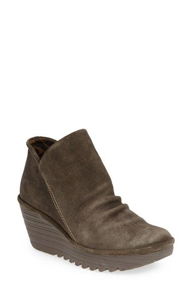 Women's Fly London 'yip' Wedge Bootie .5-6us / 36eu - Green