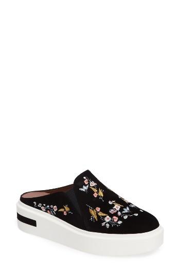 Women's Linea Paolo Fab Ii Embroidered Platform Sneaker M - Black