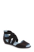 Women's Cloud Cardinal Sandal .5-10us / 41eu - Black