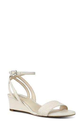 Women's Nine West Lewer Embossed Wedge Sandal M - White