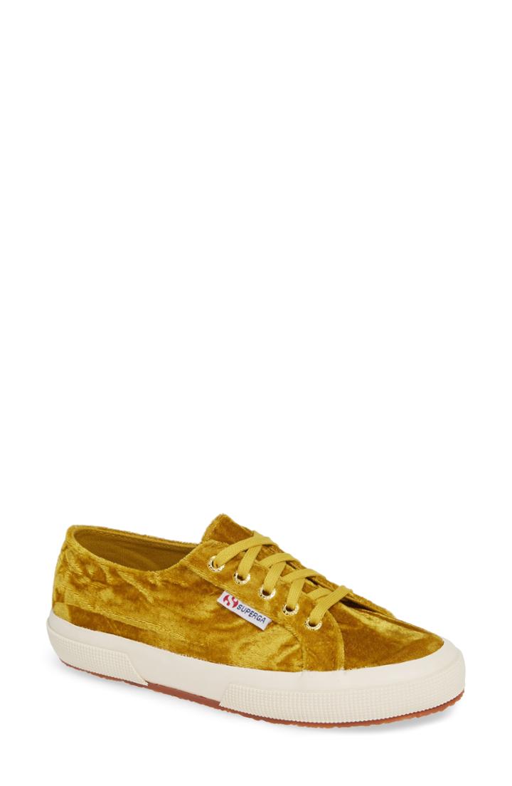 Women's Superga 2750 Sneaker .5us / 37eu - Yellow