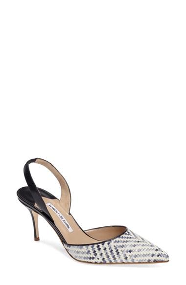 Women's Manolo Blahnik 'carolyne' Pointy Toe Slingback Pump