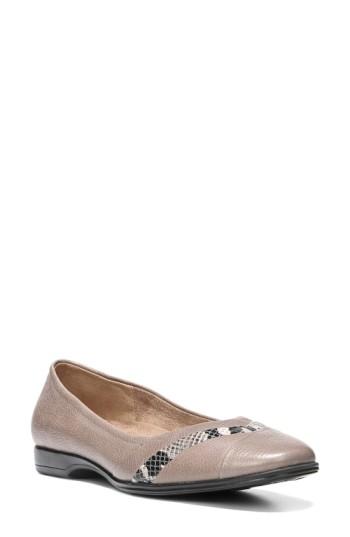 Women's Naturalizer 'jaye' Ballet Flat .5 W - Beige