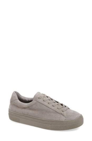 Women's Steve Madden Gisela Low Top Sneaker .5 M - Grey