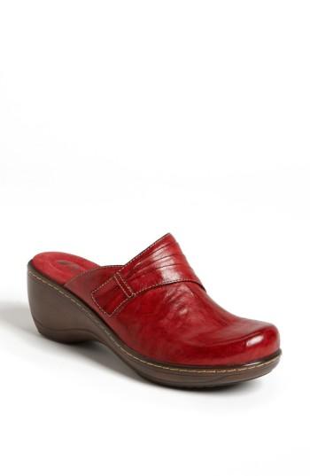 Women's Softwalk 'mason' Clog M - Red