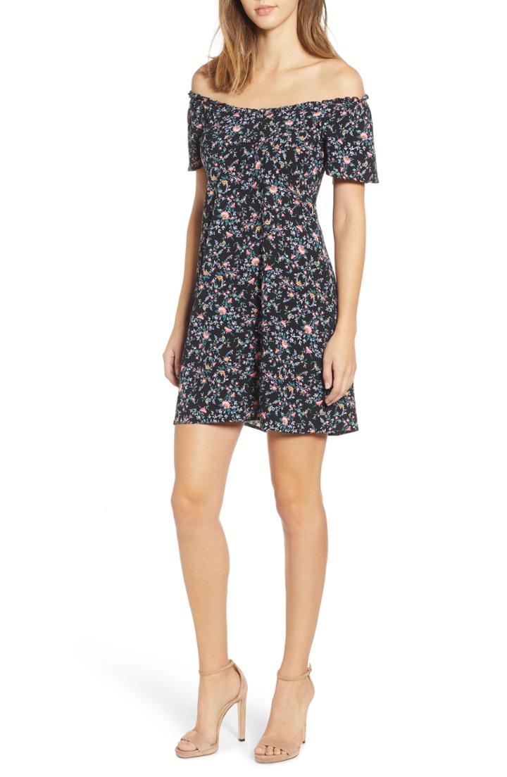 Women's Row A Scoop Neck Dress - Black