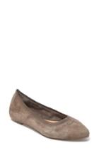 Women's Me Too Arianna Pointy Toe Flat