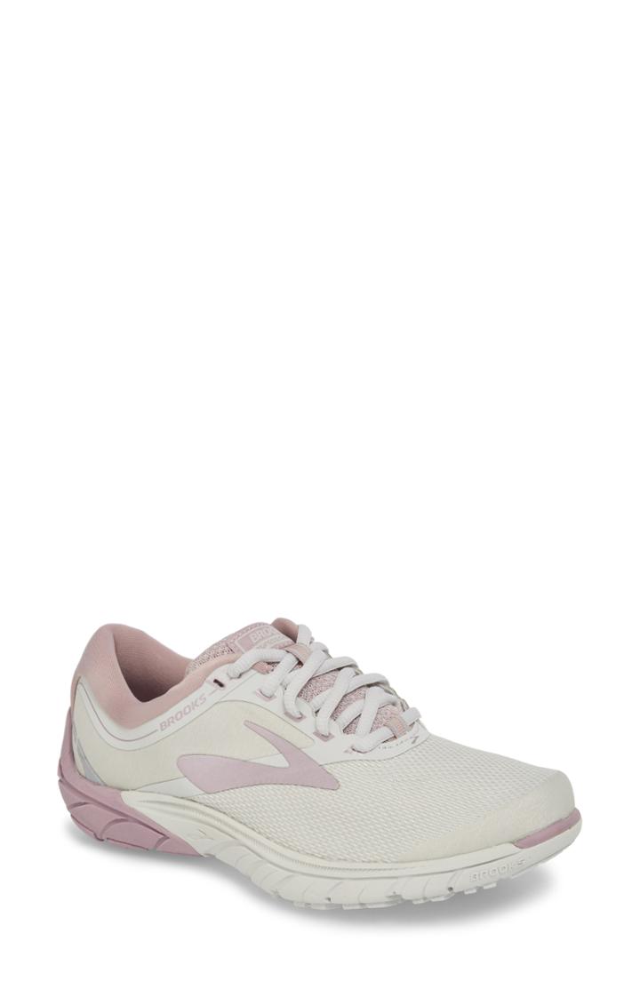 Women's Brooks Purecadence 7 Road Running Shoe .5 B - White