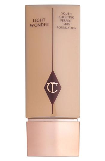 Charlotte Tilbury Light Wonder Foundation -