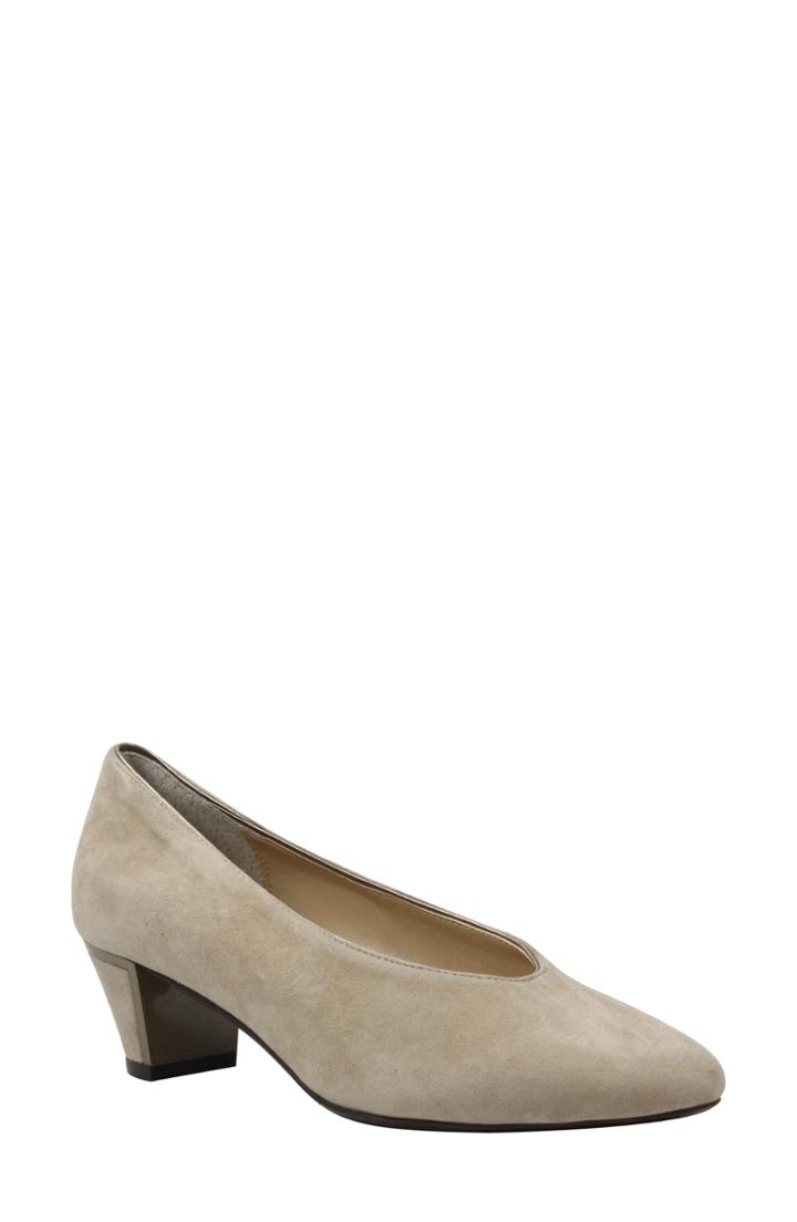 Women's J.renee Clarion Pump B - Brown