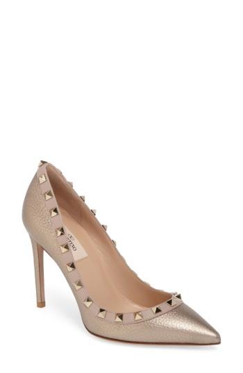 Women's Valentino Rockstud Pointy Toe Pump Us / 35eu - Metallic
