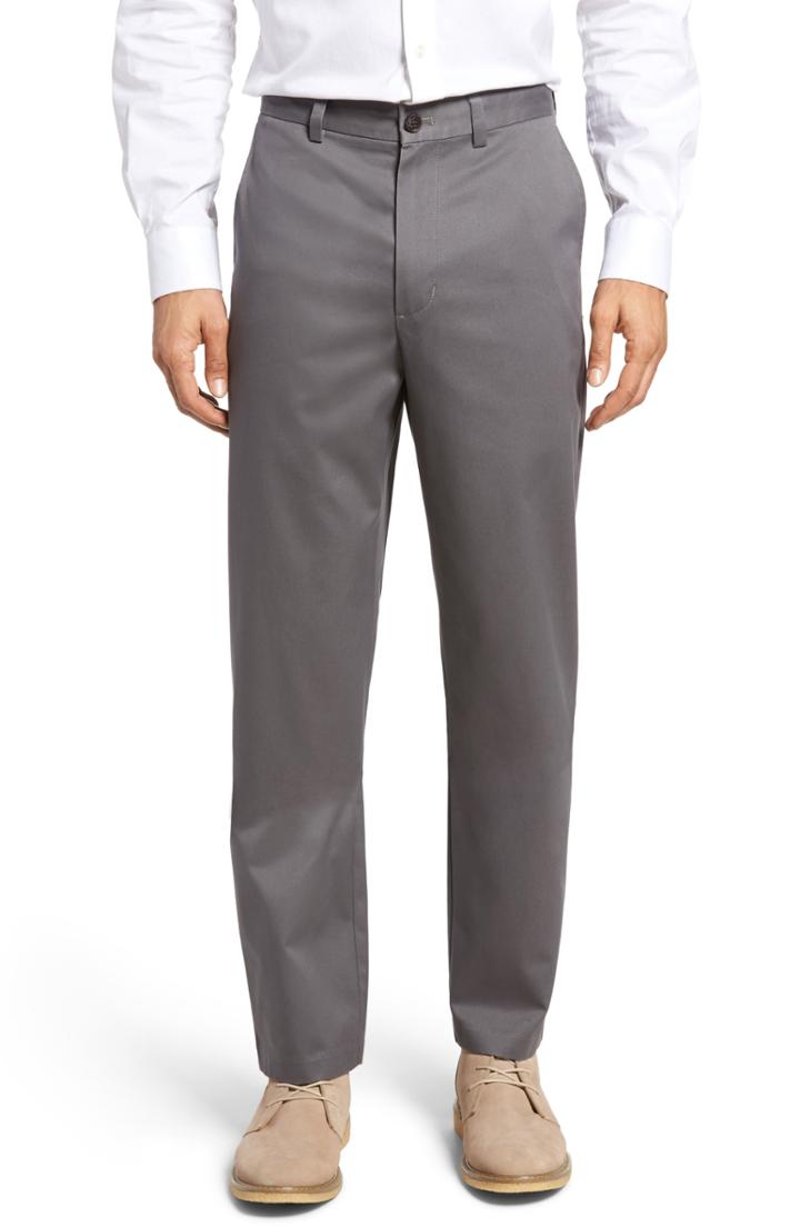 Men's Nordstrom Men's Shop 'classic' Smartcare(tm) Relaxed Fit Flat Front Cotton Pants X 33 - Grey (online Only)