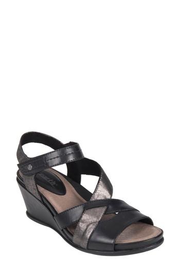 Women's Earth Thistle Wedge Sandal M - Black