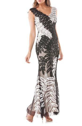 Women's Js Collections Leaf Soutache Trumpet Gown - Black
