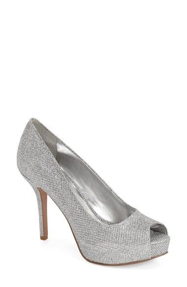 Women's Nine West 'qt Pie' Platform Peep Toe Pump