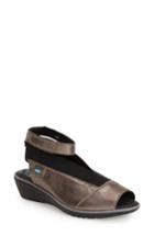 Women's Cloud Saucy Ankle Strap Wedge .5-6us / 36eu - Metallic