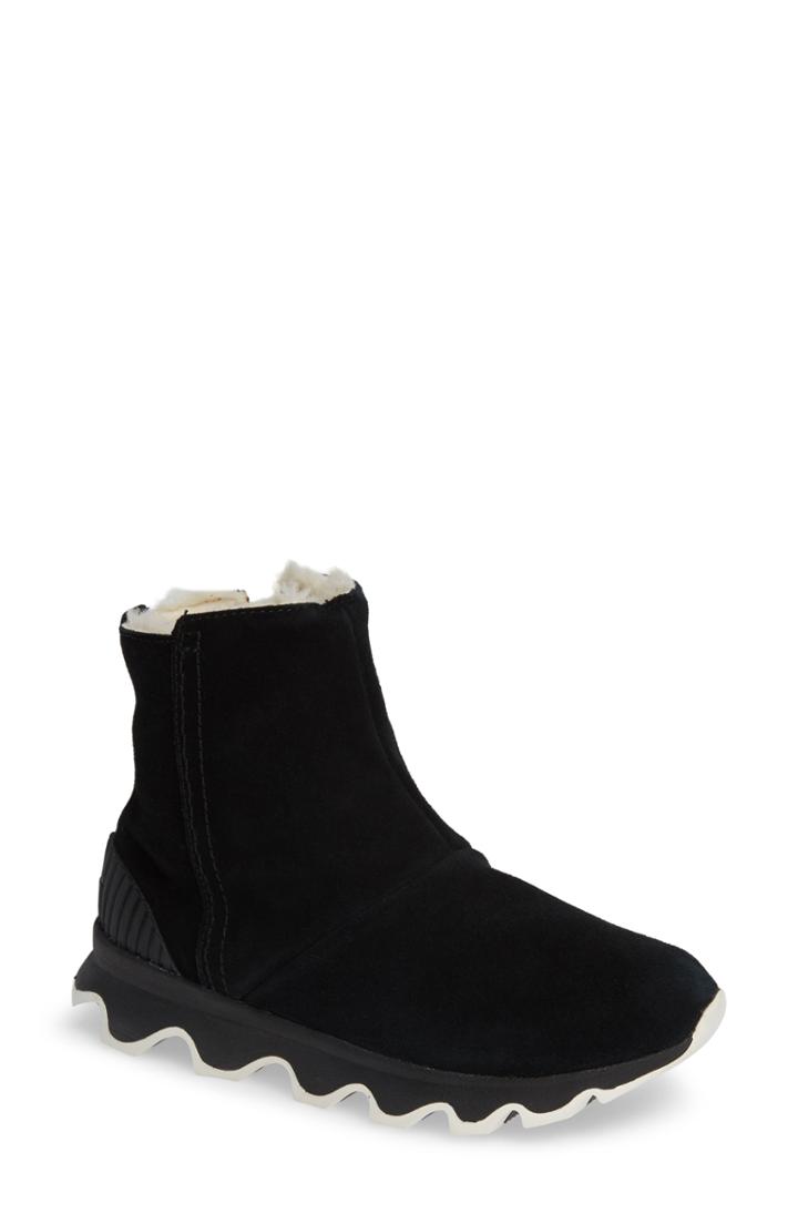 Women's Sorel Kinetic Insulated Waterproof Short Boots .5 M - Black