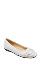 Women's Trotters 'sizzle Signature' Flat N - White