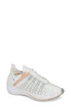 Women's Nike Exp-x14 Sneaker M - White