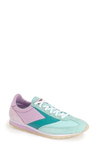 Women's Brooks 'vanguard' Sneaker B - Blue