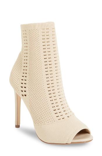 Women's Steve Madden Candid Knit Bootie .5 M - Beige