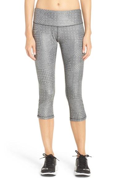 Women's Brooks 'greenlight' Capri Leggings - Grey