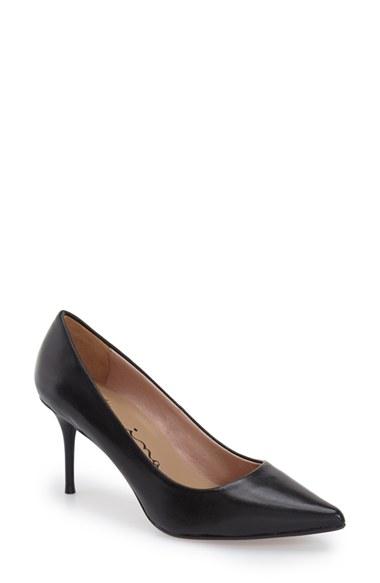 Women's Nina Originals 'damsel' Pointy Toe Pump M - Black
