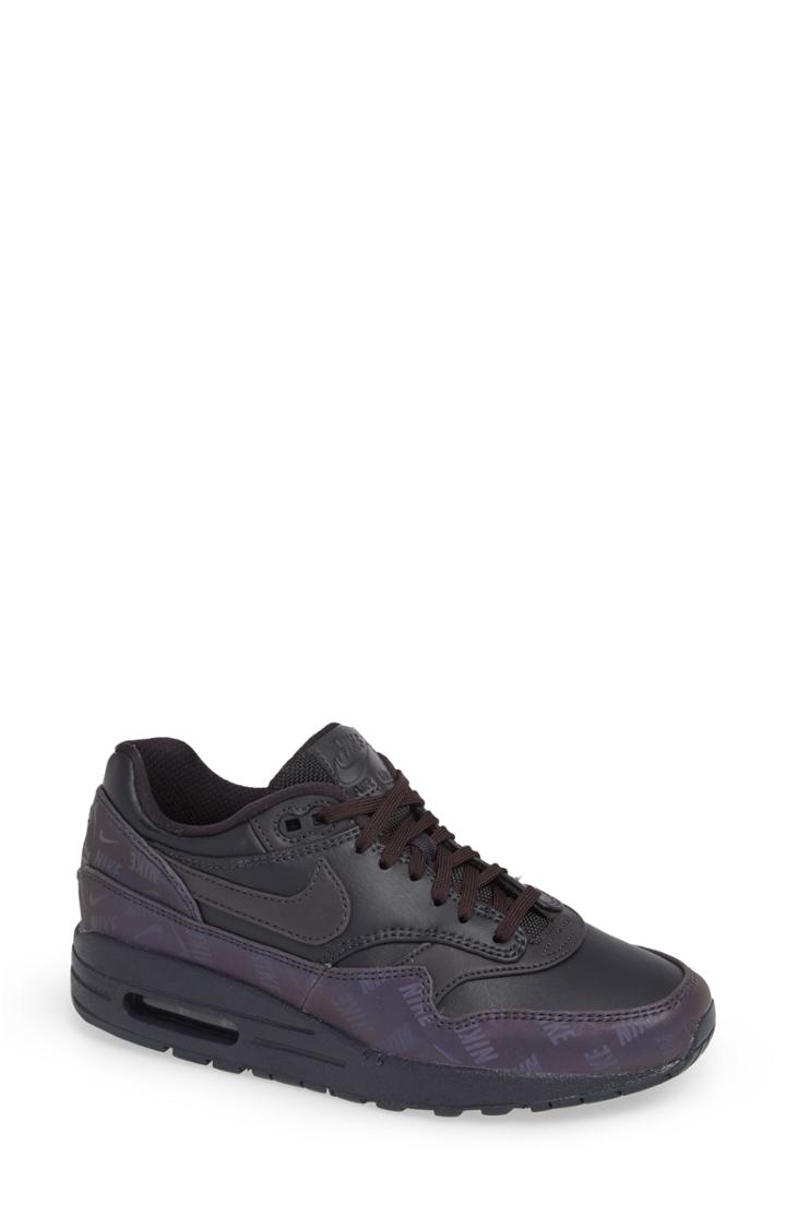 Women's Nike Air Max 1 Lux Sneaker .5 M - Black