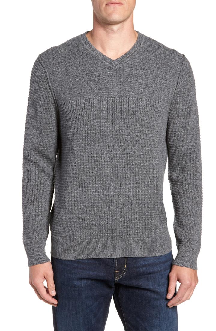 Men's Tommy Bahama Isidro V-neck Fit Sweater, Size Small - Black
