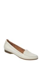 Women's Naturalizer 'saban' Leather Loafer .5 N - White