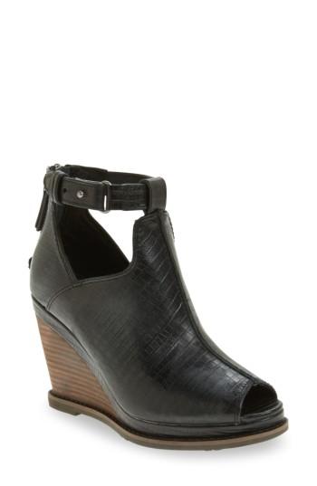 Women's Ariat Backstage Wedge Bootie .5 M - Black