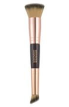 Charlotte Tilbury Hollywood Complexion Brush, Size - No Color