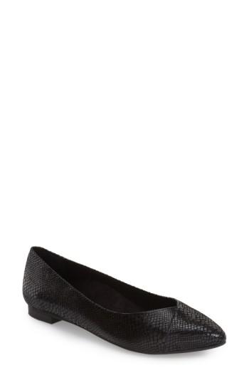 Women's Vionic 'caballo' Pointy Toe Flat .5 M - Black