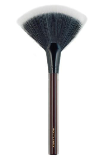 Space. Nk. Apothecary Kevyn Aucoin Beauty The Large Fan Brush, Size - No Color