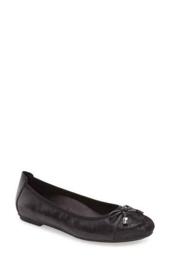 Women's Vionic 'minna' Leather Flat .5 M - Black