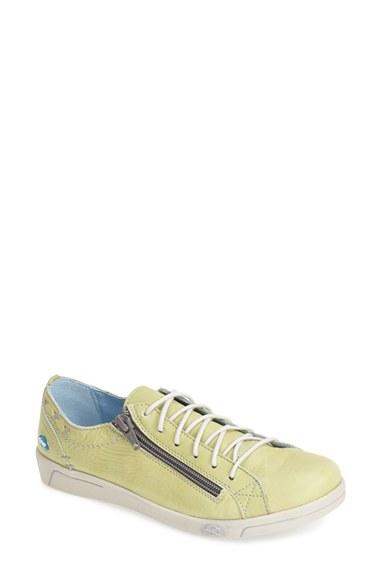 Women's Cloud 'aika' Leather Sneaker Us / 40eu - Green