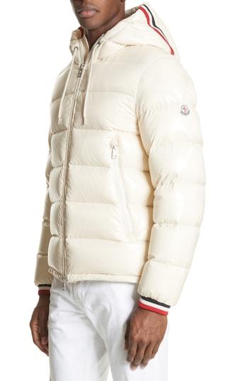 Men's Moncler Alberic Giubbotto Laque Down Jacket - Beige