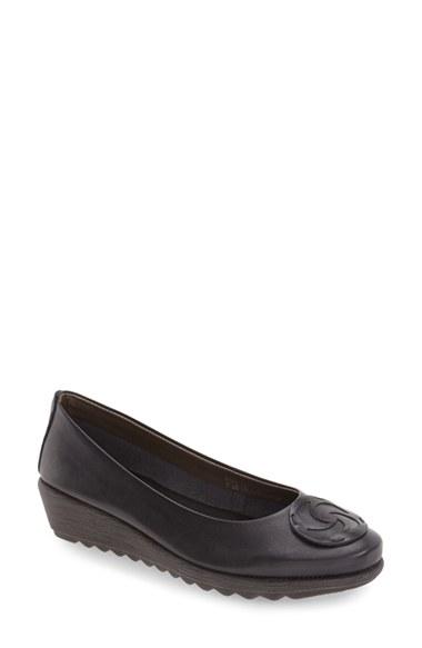 Women's The Flexx 'run Away' Wedge .5 M - Blue