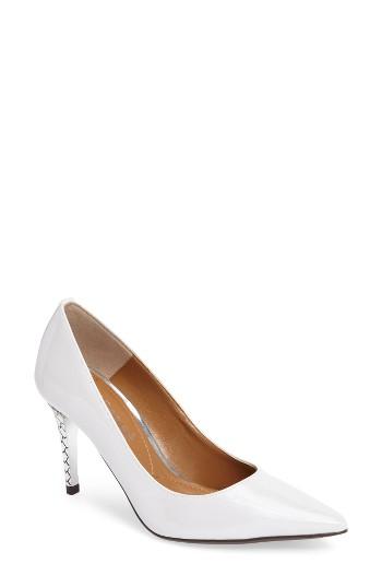 Women's J. Renee 'maressa' Pointy Toe Pump D - White