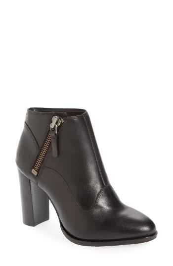 Women's Ugg Dolores Bootie