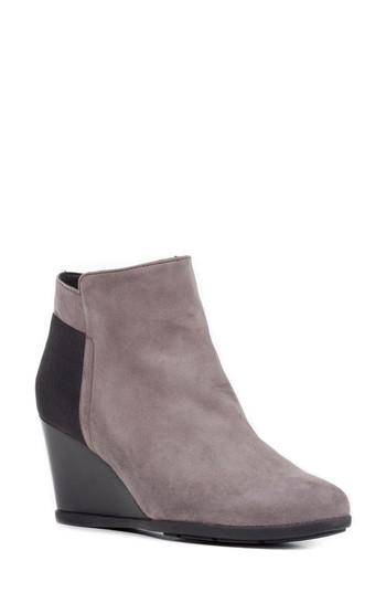 Women's Geox Inspiration Wedge Bootie Us / 35eu - Brown
