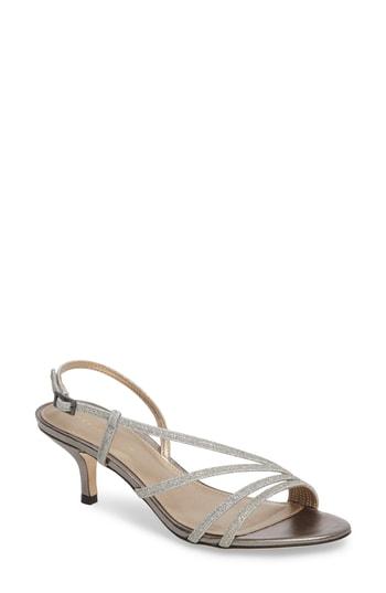Women's Pelle Moda Lulu Sandal .5 M - Metallic